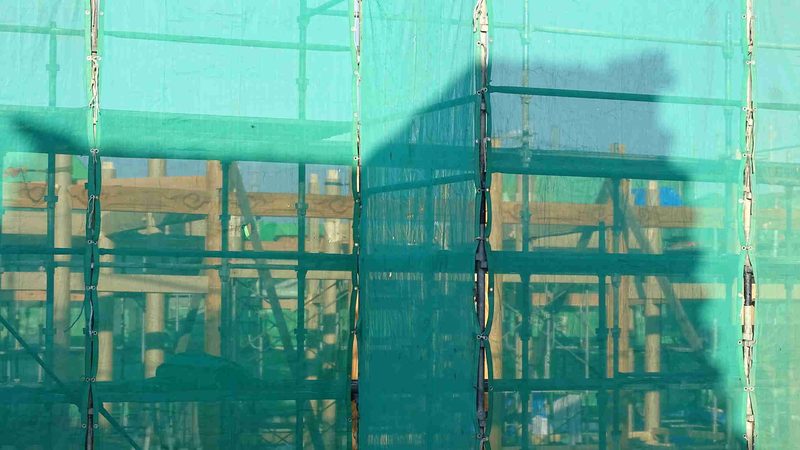 高层建筑幕墙施工，如何避免常见安全隐患